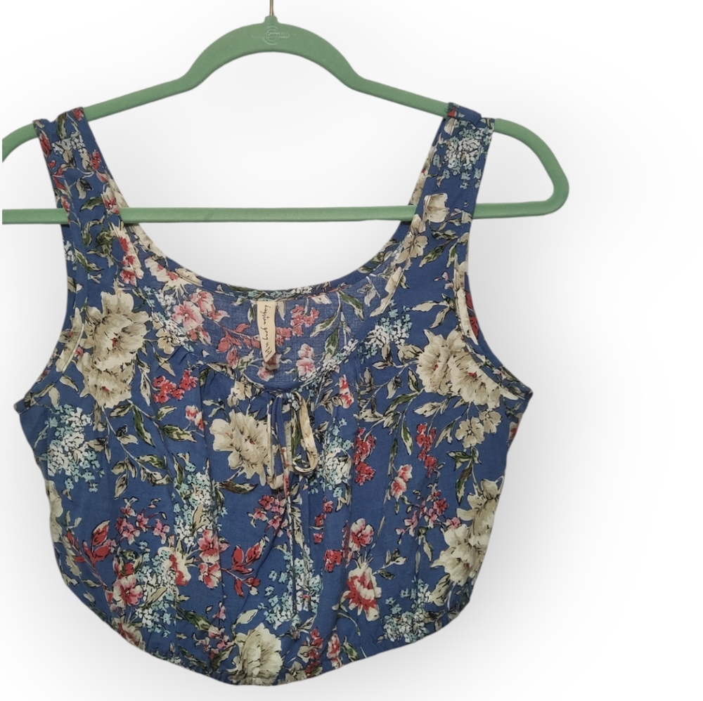 Kingston Grey crop top Sz Small